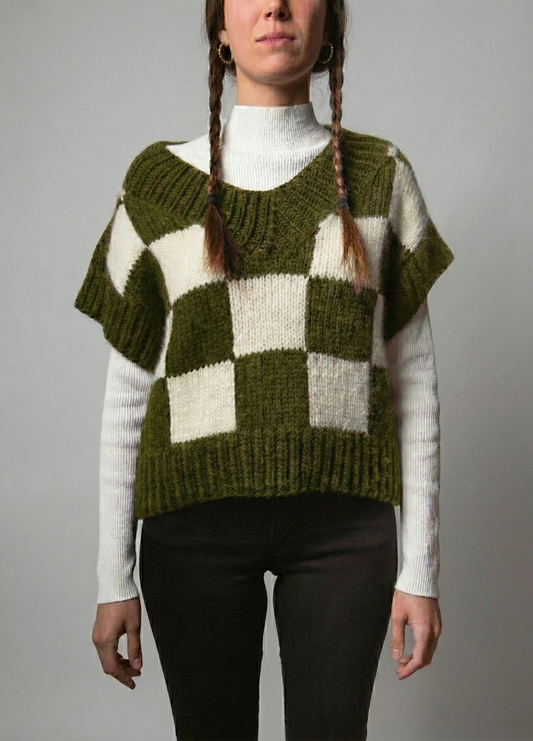 Feels Like Wednesday Vest Kit - Yummy Version