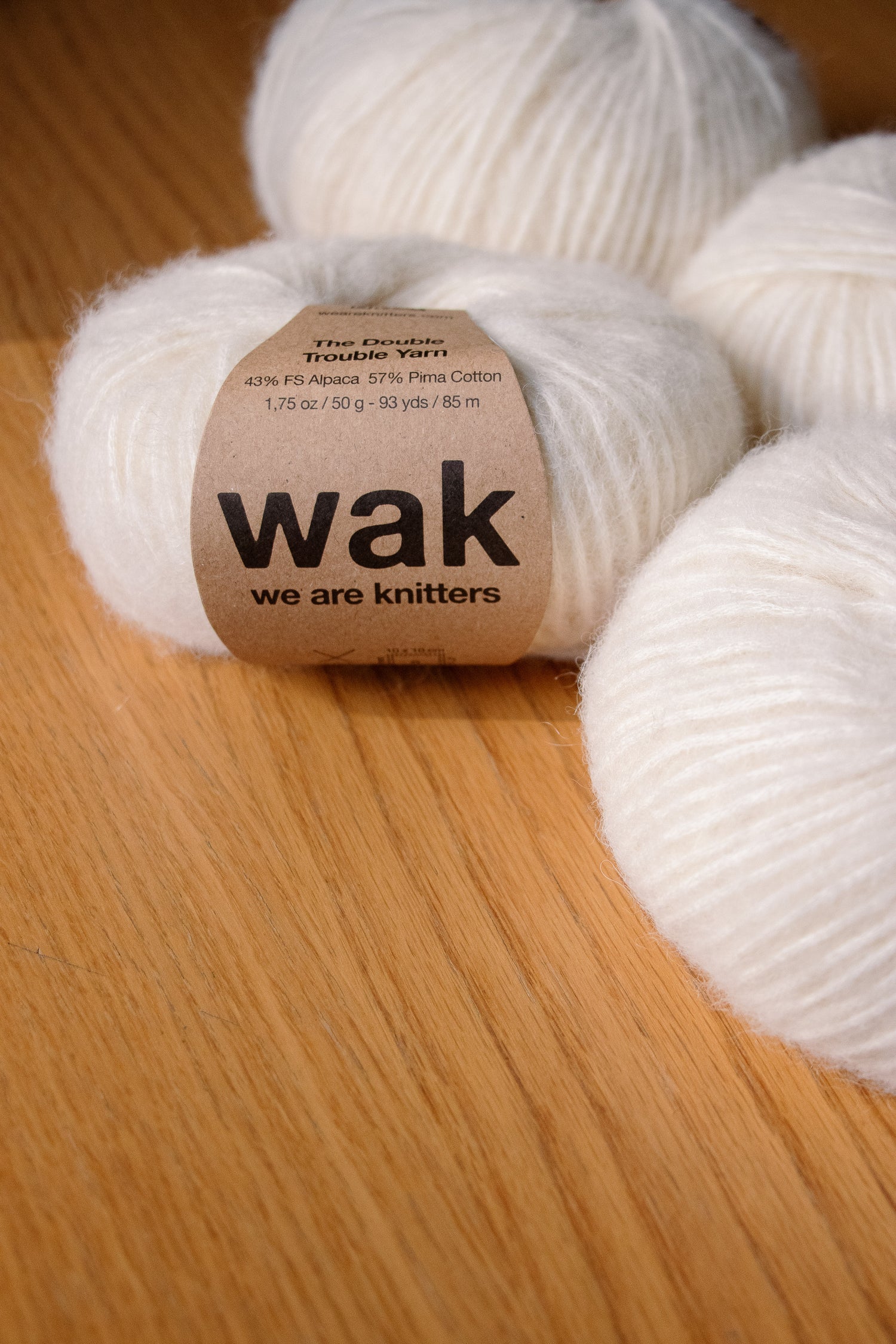 Zestaw 10 Motków Double Trouble Yarn